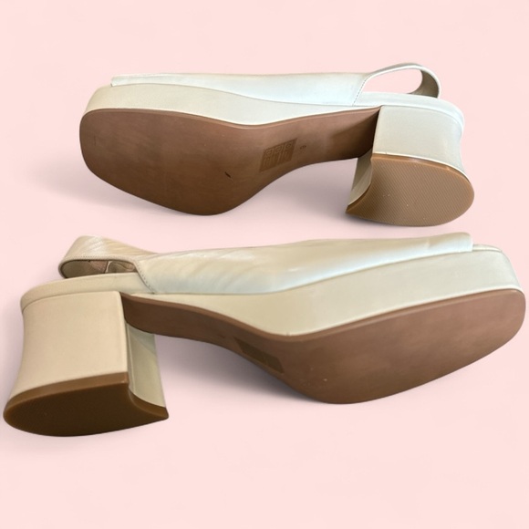 Jeffrey Campbell Cream Slingback Leather Sandals – Size 9 – 2.5” Heel - Picture 7 of 9